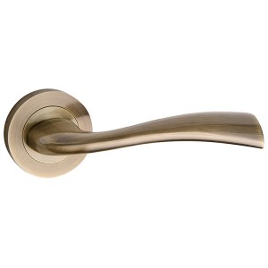 Klamka drzwiowa LIBRA okrągły szyld, patyna