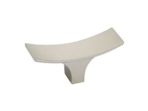 Gałka meblowa wygięta w łuk Satynowa A-1037 G5