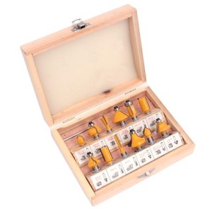 Frezy kształtowe do drewna 12cz walizka