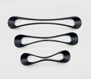 Uchwyt meblowy unikatowy Elipsa  L-96, CZARNY