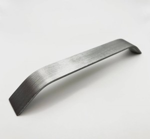 Uchwyt meblowy klasyczny Gawados L-192, CHROM SZCZOTKOWANY