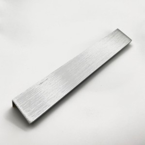 Uchwyt meblowy krawędziowy Salina L-195, CHROM SZCZOTKOWANY  